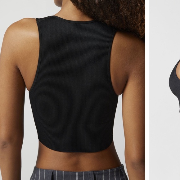 UO Out from Under Hailey Seemless - Picture 2 of 4